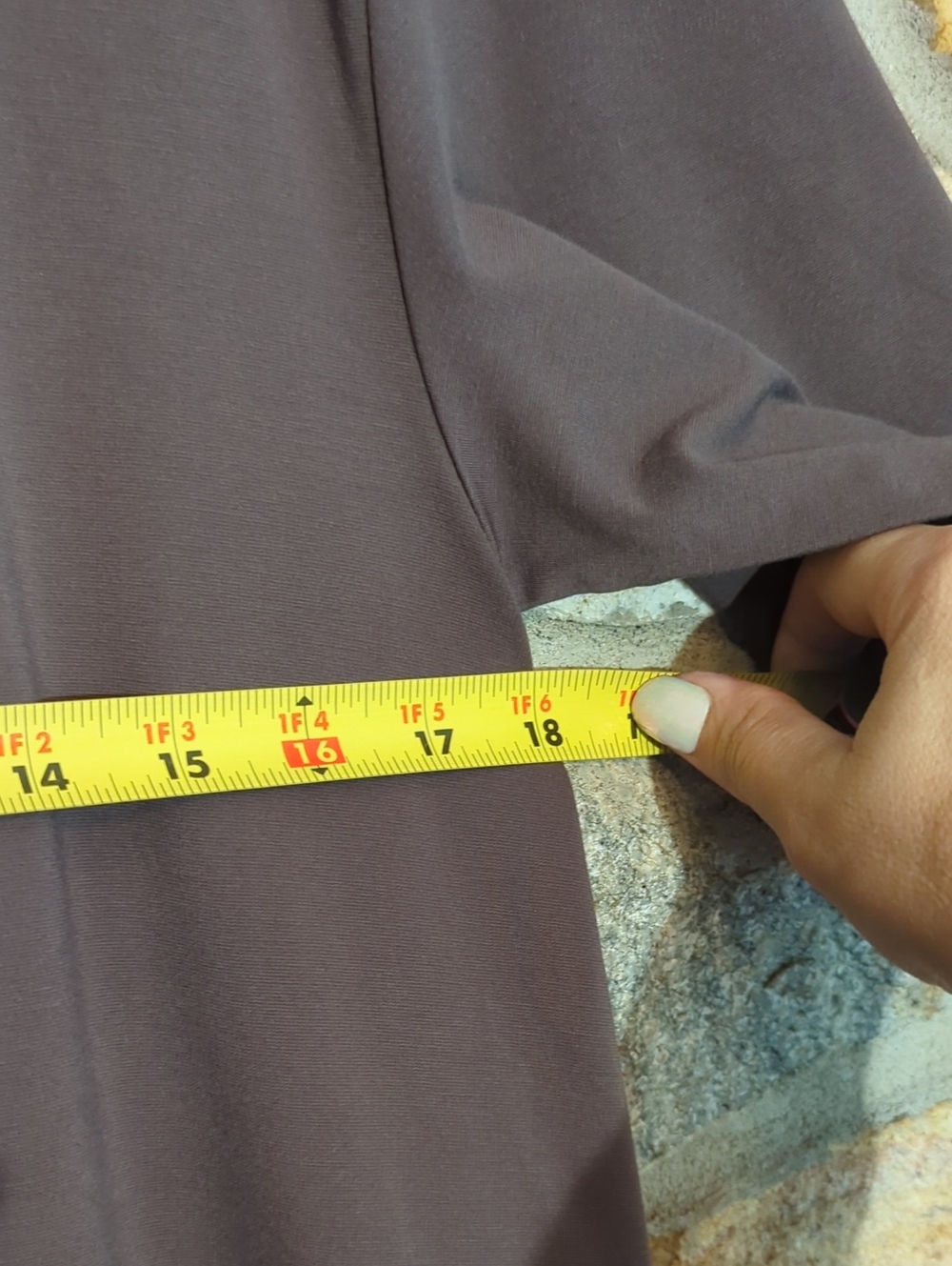 COS voluminous maxi t shirt dress - Picture 10 of 12
